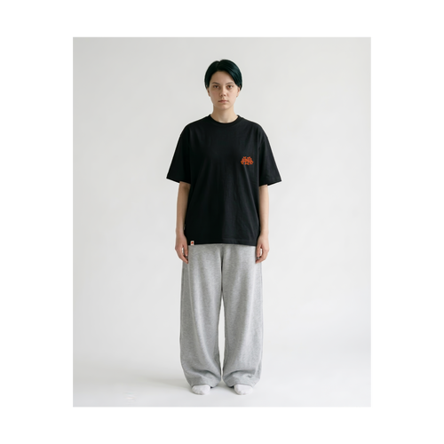 Flo Graphic tee